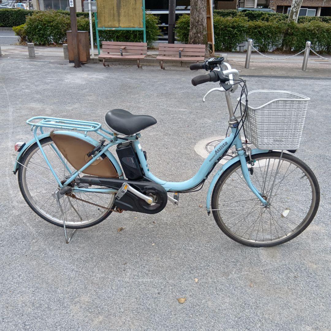 電動アシスト自転車 水色 前面バスケット付き
