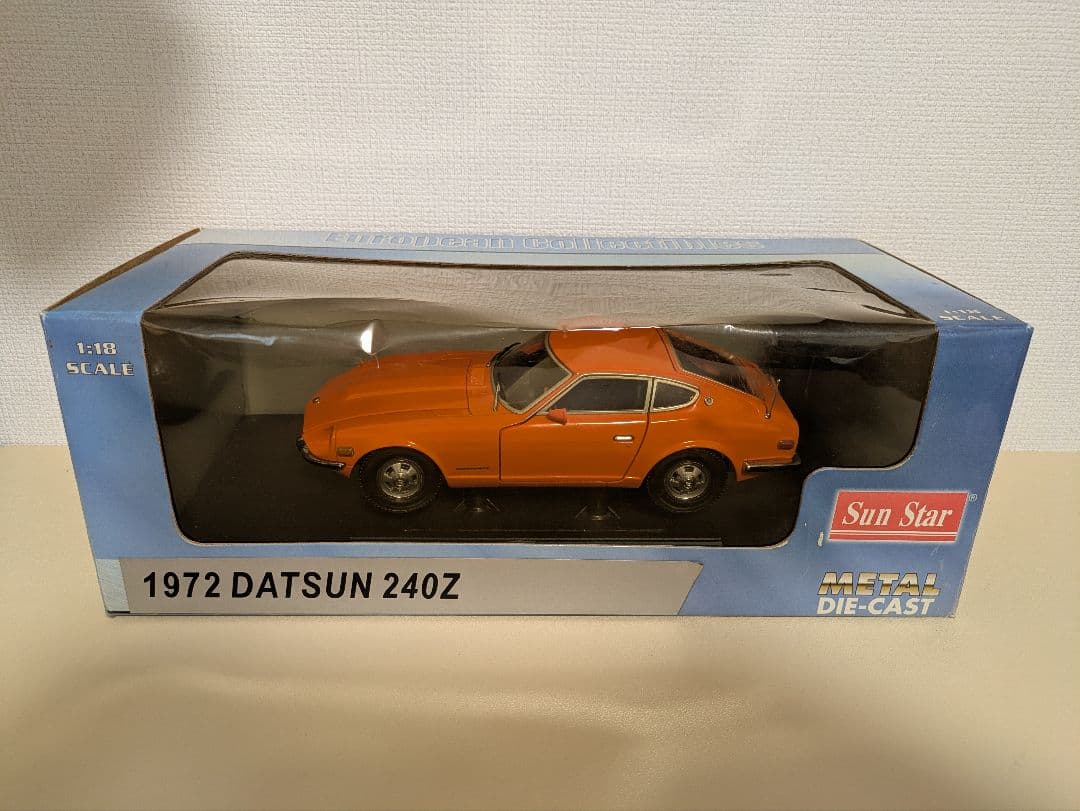 サンスター　1972 DATSUN 240Z ダットサン　オレンジ ミニカー