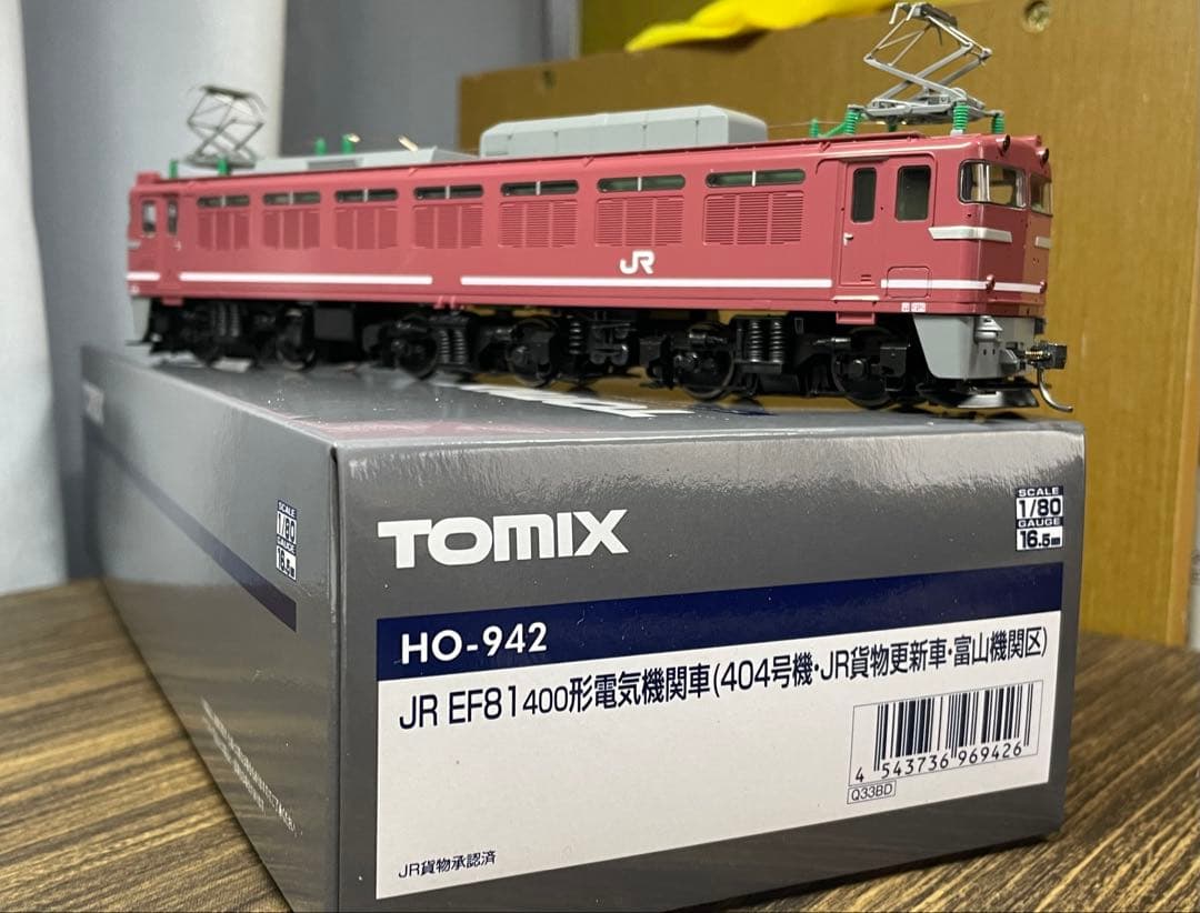 JR EF81 400形電気機関車（404号機・JR貨物更新車・富山機関区）
