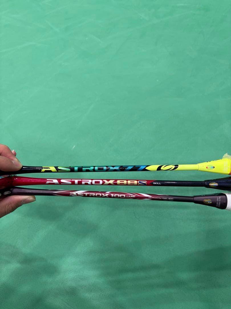 ASTROX 100/88S/77バドミントンラケット3本セット ジャンク品