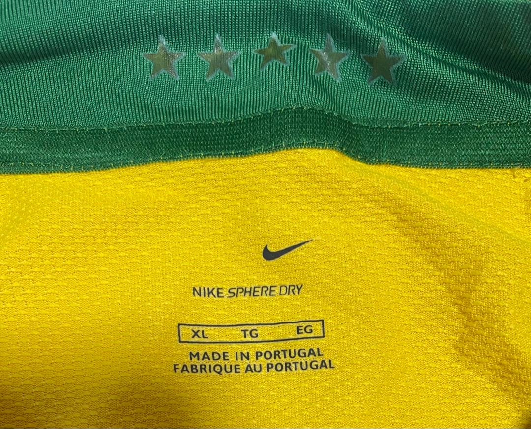 NIKE ブラジル代表ホームユニフォーム　サッカーシャツXL 背番号11 レトロ