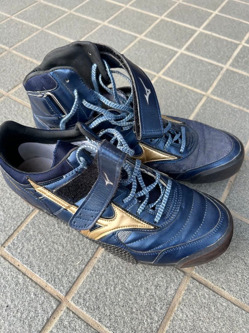 Mizuno ハイカット スパイクシューズ ネイビー/ゴールド