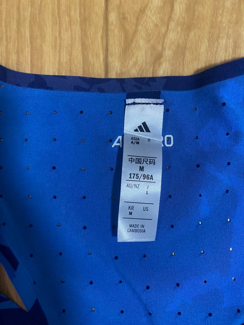 adidas アディゼロ　LABRUM シングレット　Mサイズ