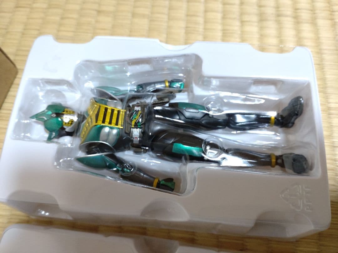 【美品】仮面ライダーゼロノス 真骨頂製法 フィギュアーツ