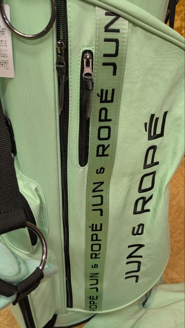 JUN & ROPE ライトグリーン キャディバッグ　ヘッドカバー6個付き