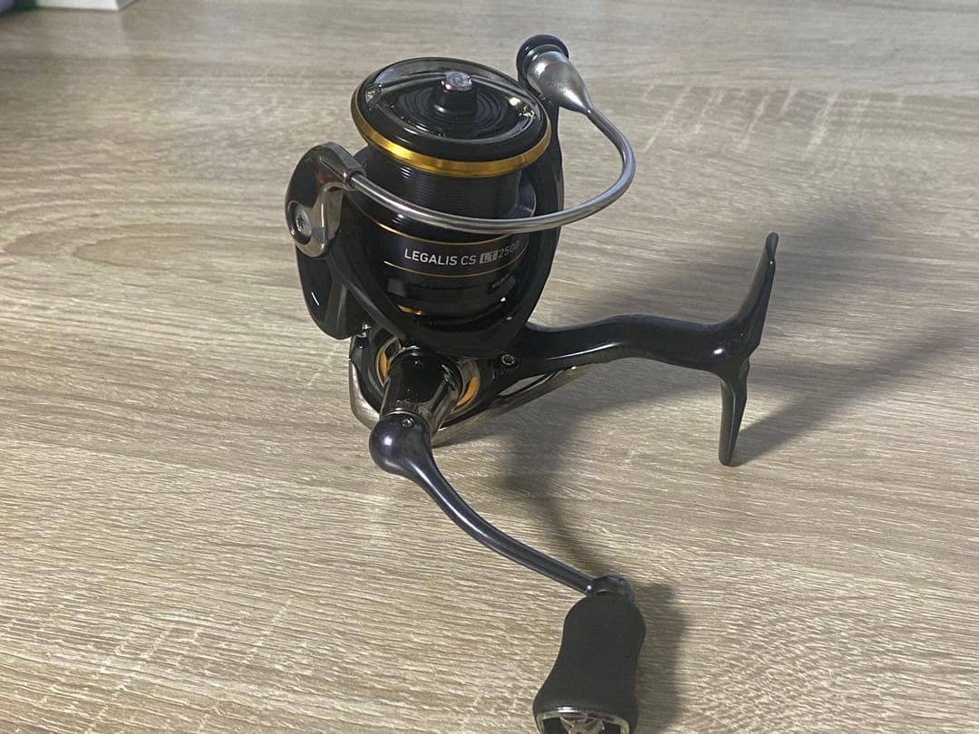 ダイワ　レガリス CS LT 2500 【中古】