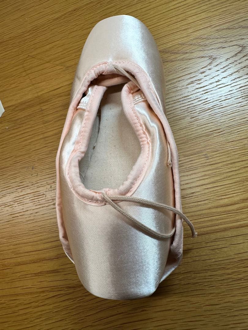 Suffolk Spotlight Standard トゥシューズ 5.5 N