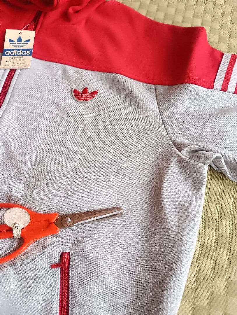 70sadidas ジャージ上下セット サイズ3 赤/グレー1カ所傷あり