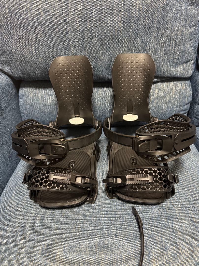 BATA LEON スノーボードビンディング