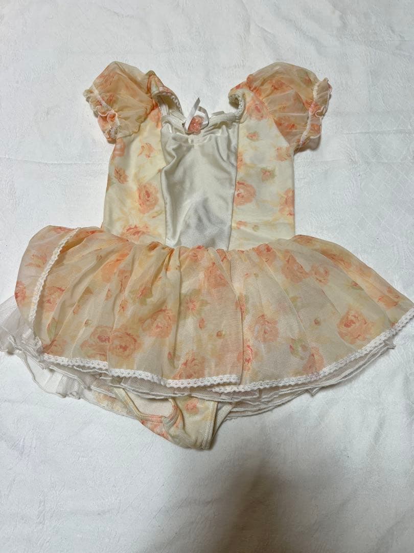 Chacott kidsスカート付き花柄バレエレオタード