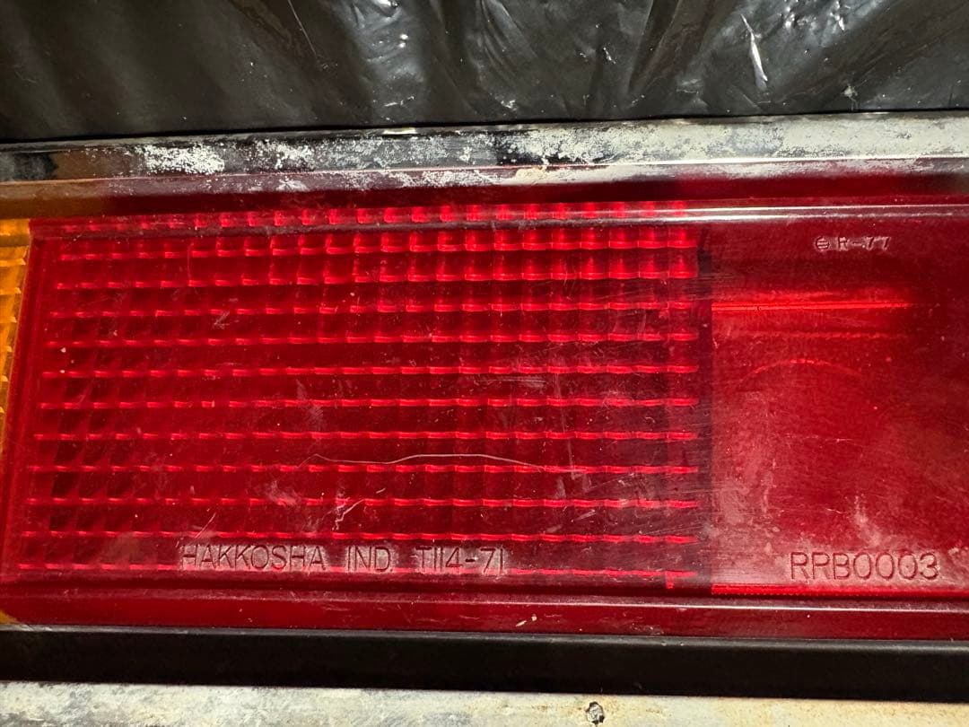 イスズ 117 クーペ PA90 ハンドメイド テール ライト純正 当時物 旧車