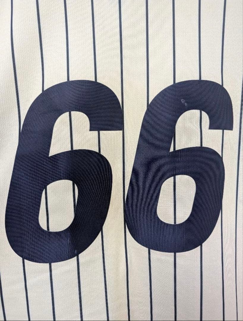 ファイターズ50周年記念 ユニフォーム 万波選手　Lサイズユニフォーム