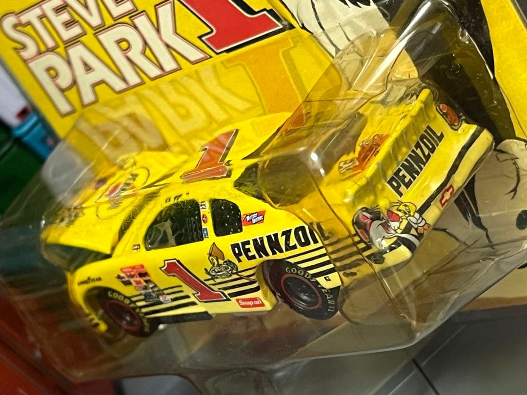 ACTION PENNZOIL モンテカルロ マッチボックス コンボイ