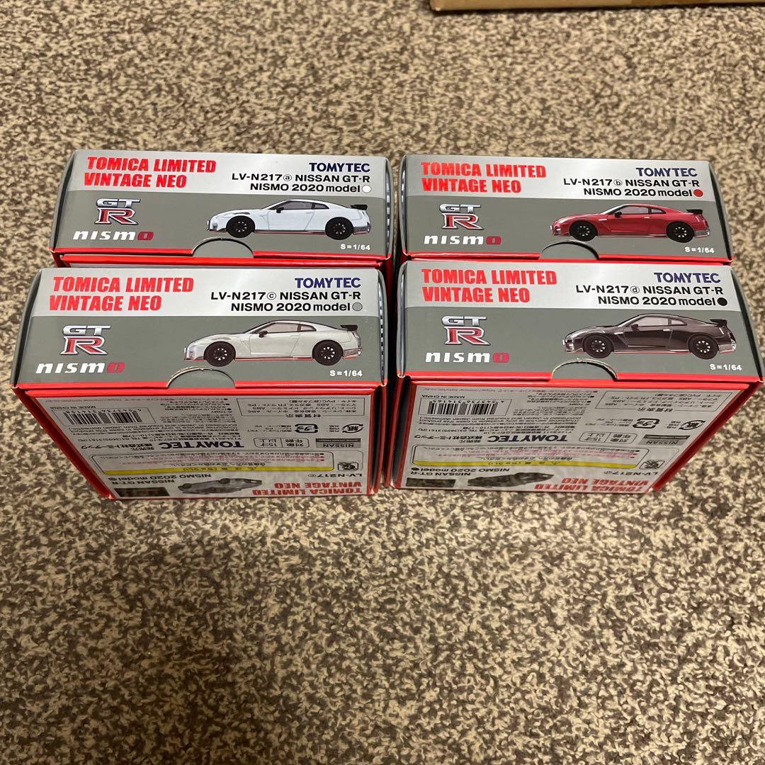 TOMICA NISSAN GT-R NISMO LV-N217 4台セット