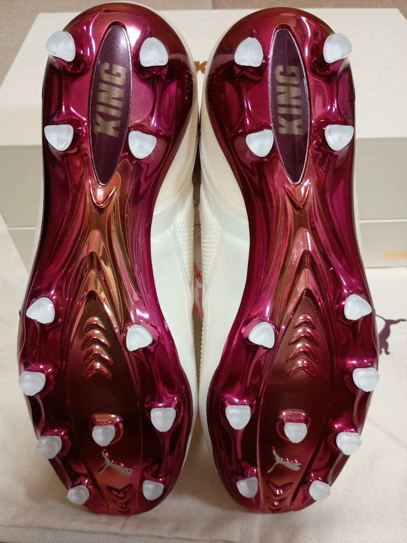 Puma King サッカーシューズ ホワイト/バーガンディ