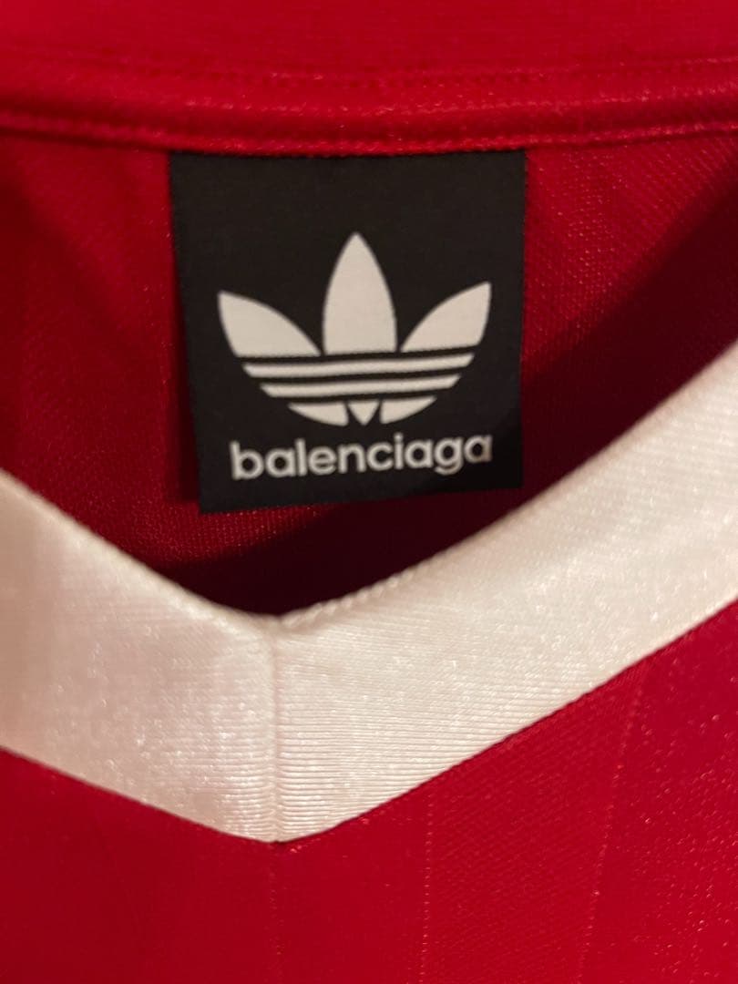 BALENCIAGA(バレンシアガ) adidasフットボール Tシャツ 赤