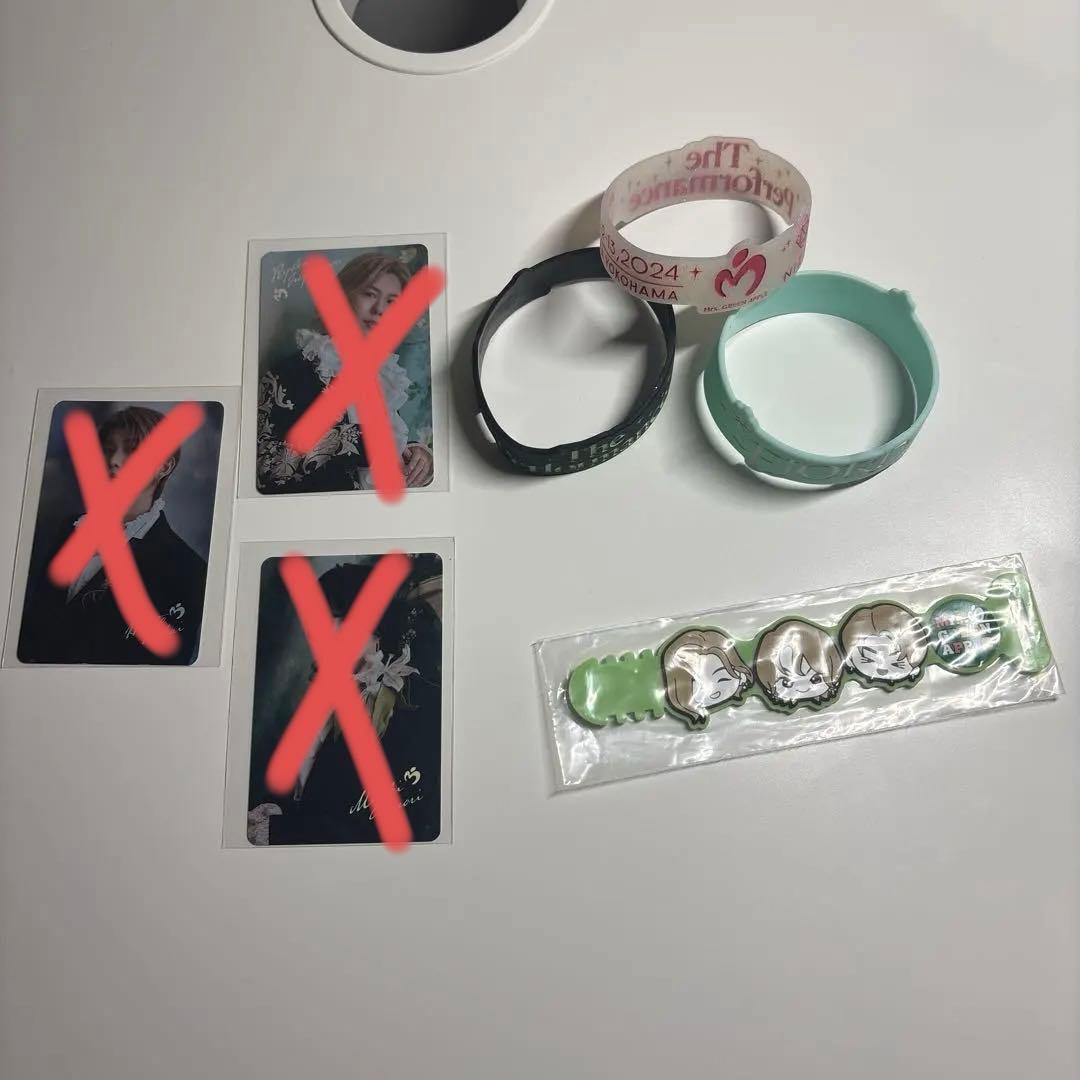Mrs. GREEN APPLEグッズ
