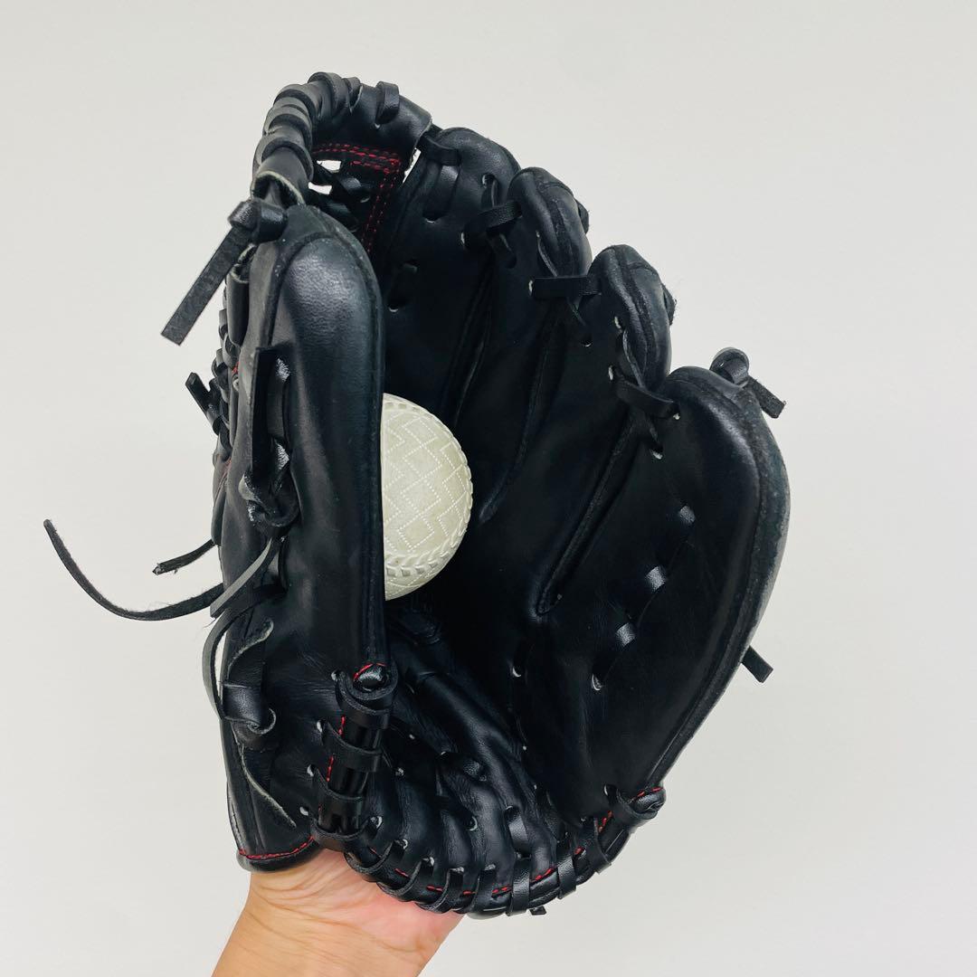 【Mizuno】ミズノ　軟式グローブ 黒/赤 右手用　即戦力　美品
