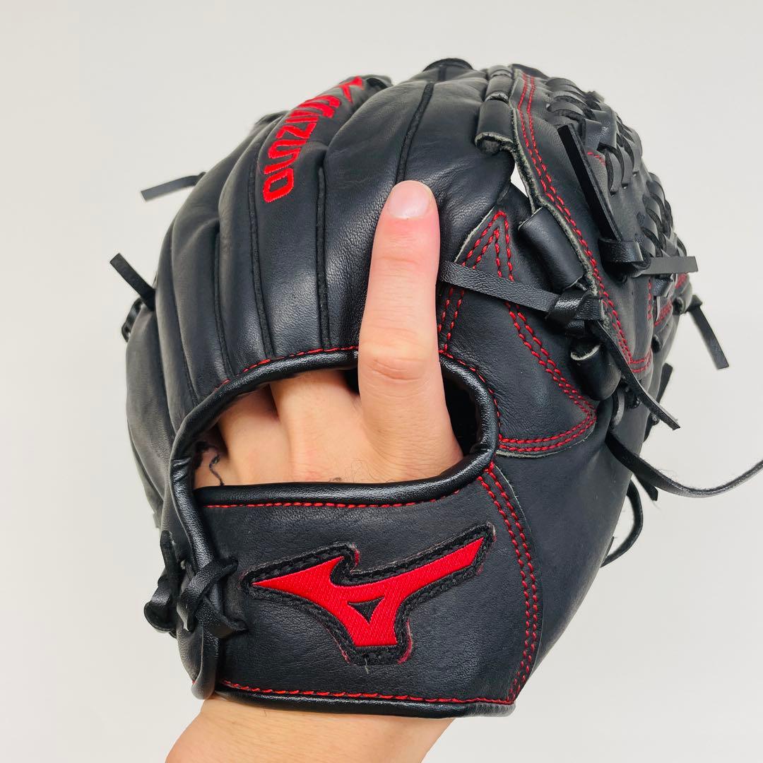 【Mizuno】ミズノ　軟式グローブ 黒/赤 右手用　即戦力　美品