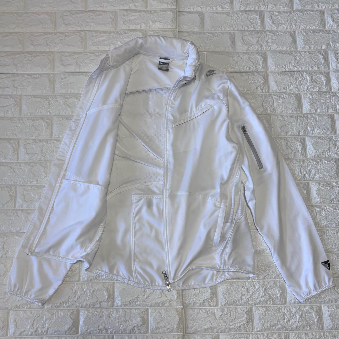 ［新品未使用］NIKE ポケッタブル ランニング ウォーキング パーカー ／XL