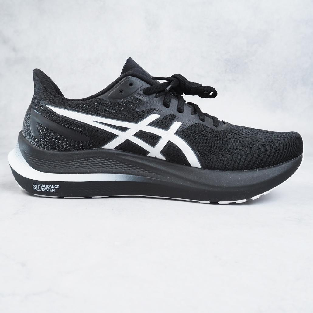 美品 ASICS GT-2000 12 ワイド 1011B691 グレー26.5