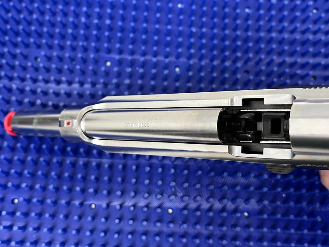 東京マルイ　ガスブローバック　Ｍ92Ｆ　ミリタリーモデル　スライドシルバー