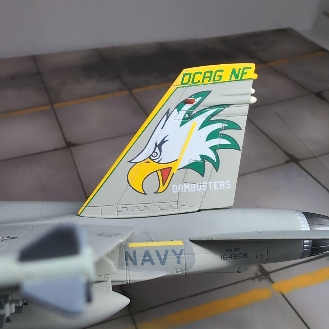ドラゴンウイングスF/A-18C ダイキャスト完成品 1/72 VFA-195