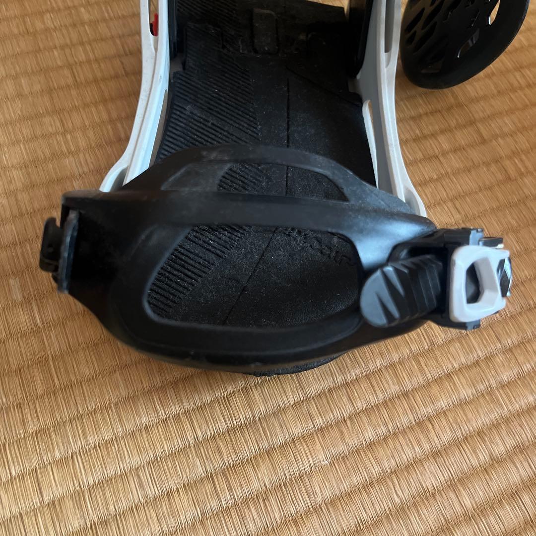 BURTON Genesis Mサイズ バートン　ブラック　バインディング