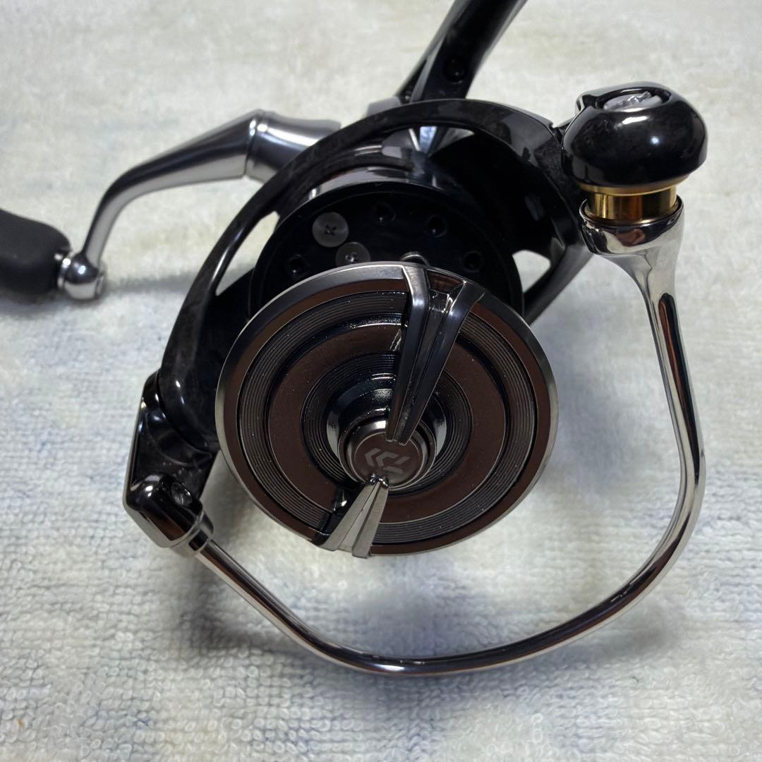 ダイワ21ルビアスエアリテー FCLT2500S-XHスプール無し。
