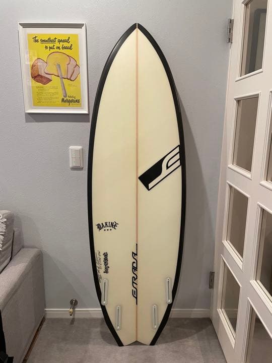 ショートボード　5'7 19 1/4 2 5/16 エストラーダ