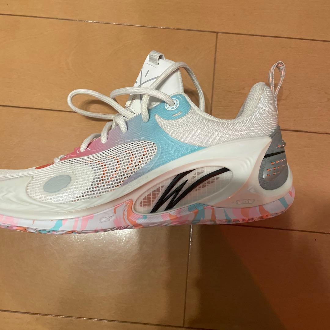 リーニン wade 808 us9