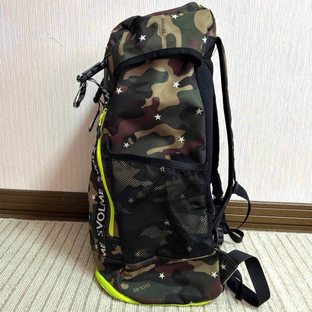 大容量　SVOLMEカモフラージュバックパック