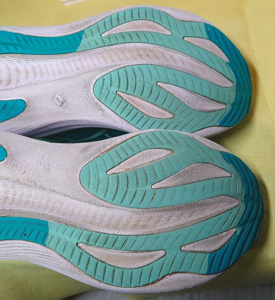 ☆asics☆アシックスゲルニンバス27 US7.5 25.5ⅽⅿ