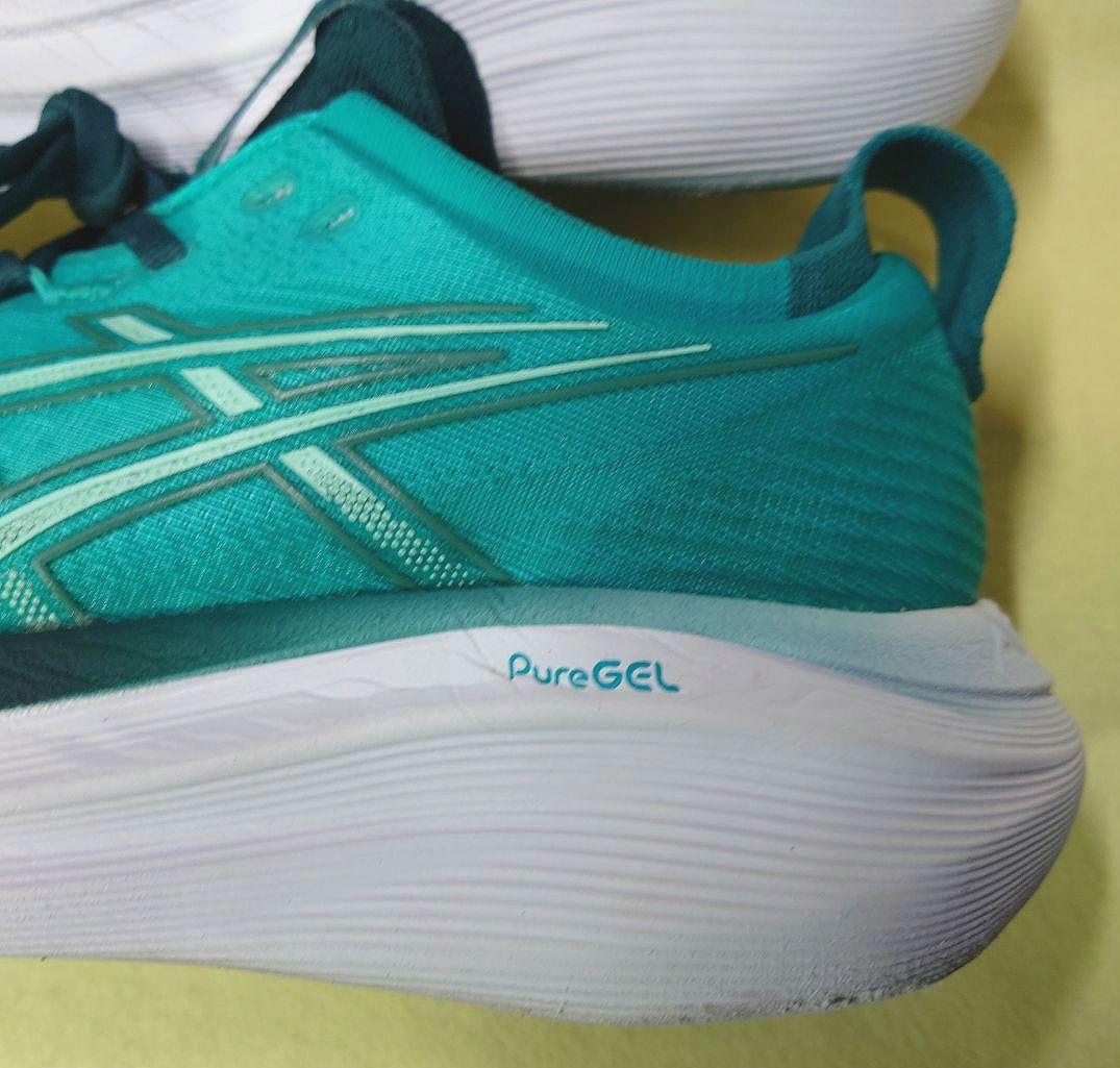 ☆asics☆アシックスゲルニンバス27 US7.5 25.5ⅽⅿ