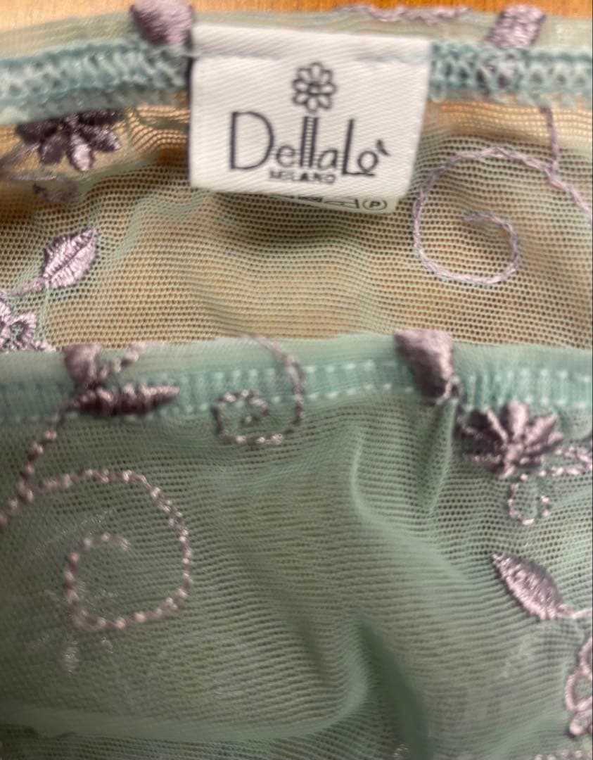 Dellalo’ Milano デラロミラノトップスSIBILLA XLサイズ