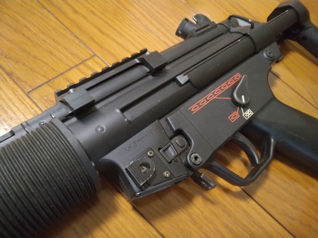 東京マルイ　MP5SD6 　電動ガン　マウントレール