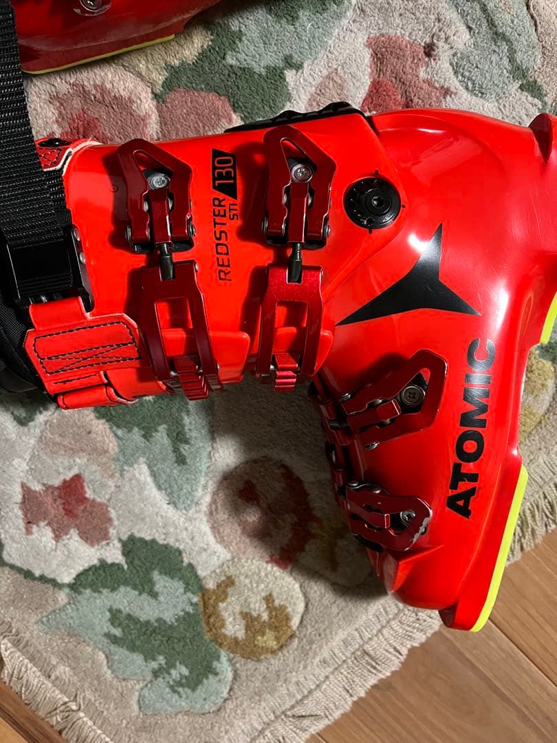 ATOMIC スキーブーツ REDSTER STI 130 25-25.5cm