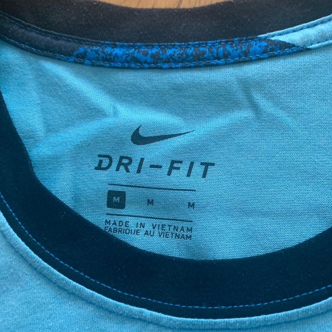 NIKE スポーツシャツ　メンズ