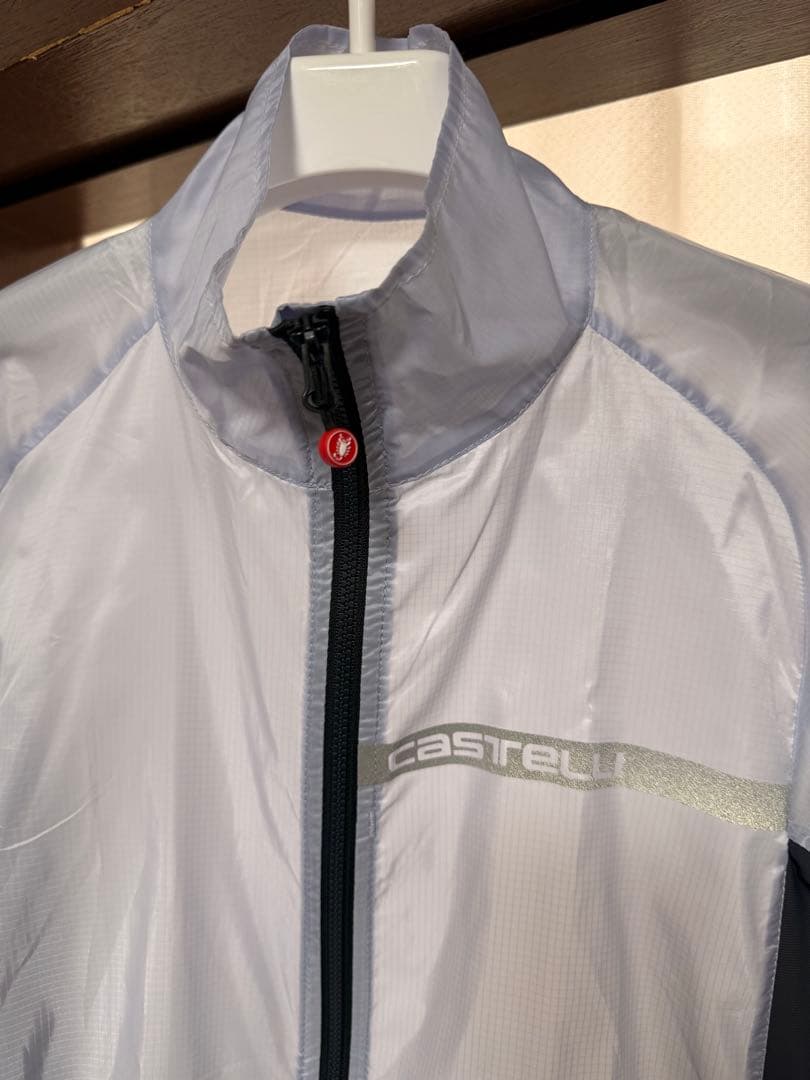 値下げ　Castelli ウィンドブレーカー S シルバー/ブラック　軽量