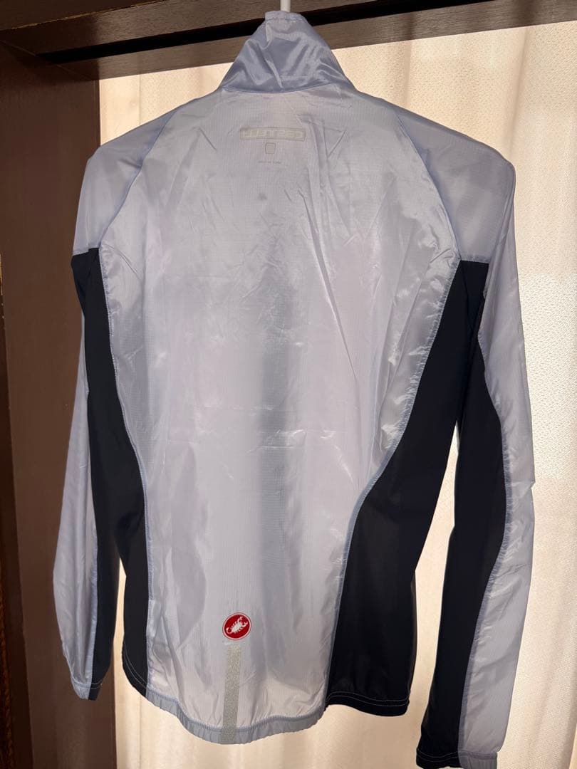 値下げ　Castelli ウィンドブレーカー S シルバー/ブラック　軽量