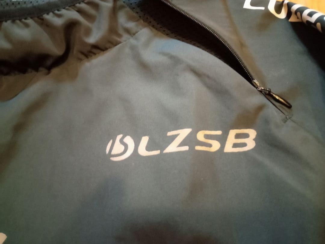 LUZ e SOMBRA　ルースイソンブラ　ピステ　L　ブラック　美品