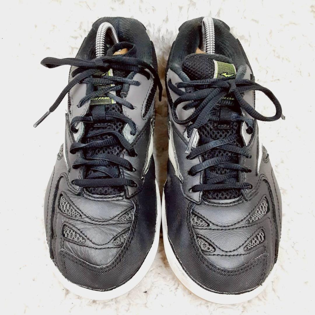美品 25㎝◎MIZUNO WAVE FANG PRO バドミントンシューズ