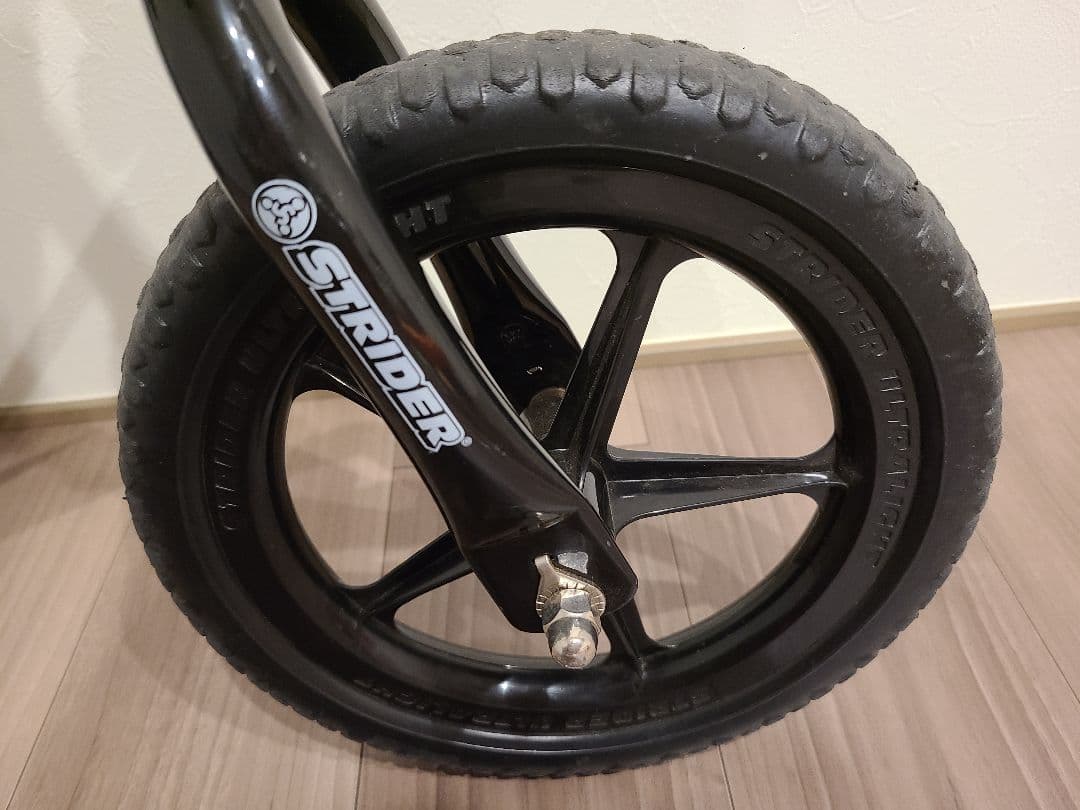 STRIDER ストライダー 12インチ アイスブルー 2023年限定カラー