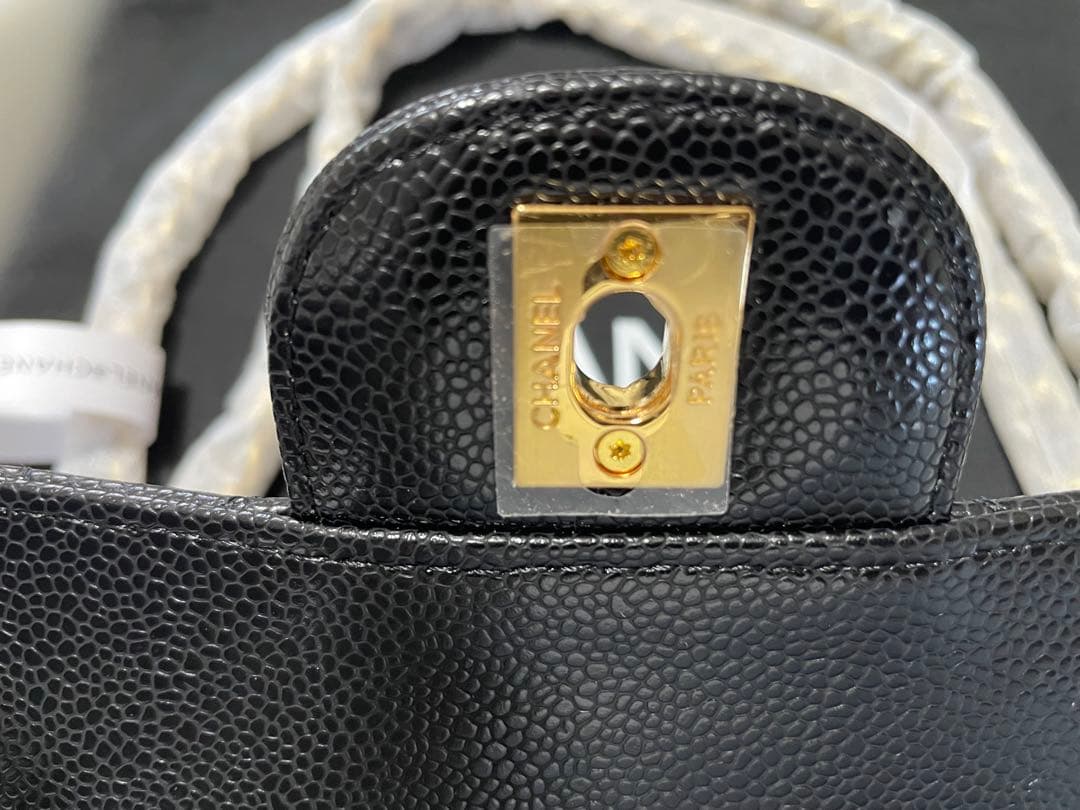 CHANEL ノベルティ　マトラッセ　キャビアスキン