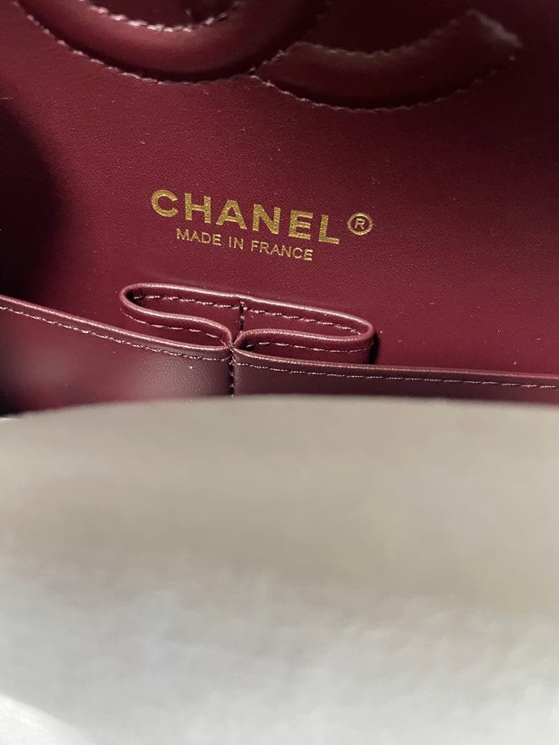 CHANEL ノベルティ　マトラッセ　キャビアスキン