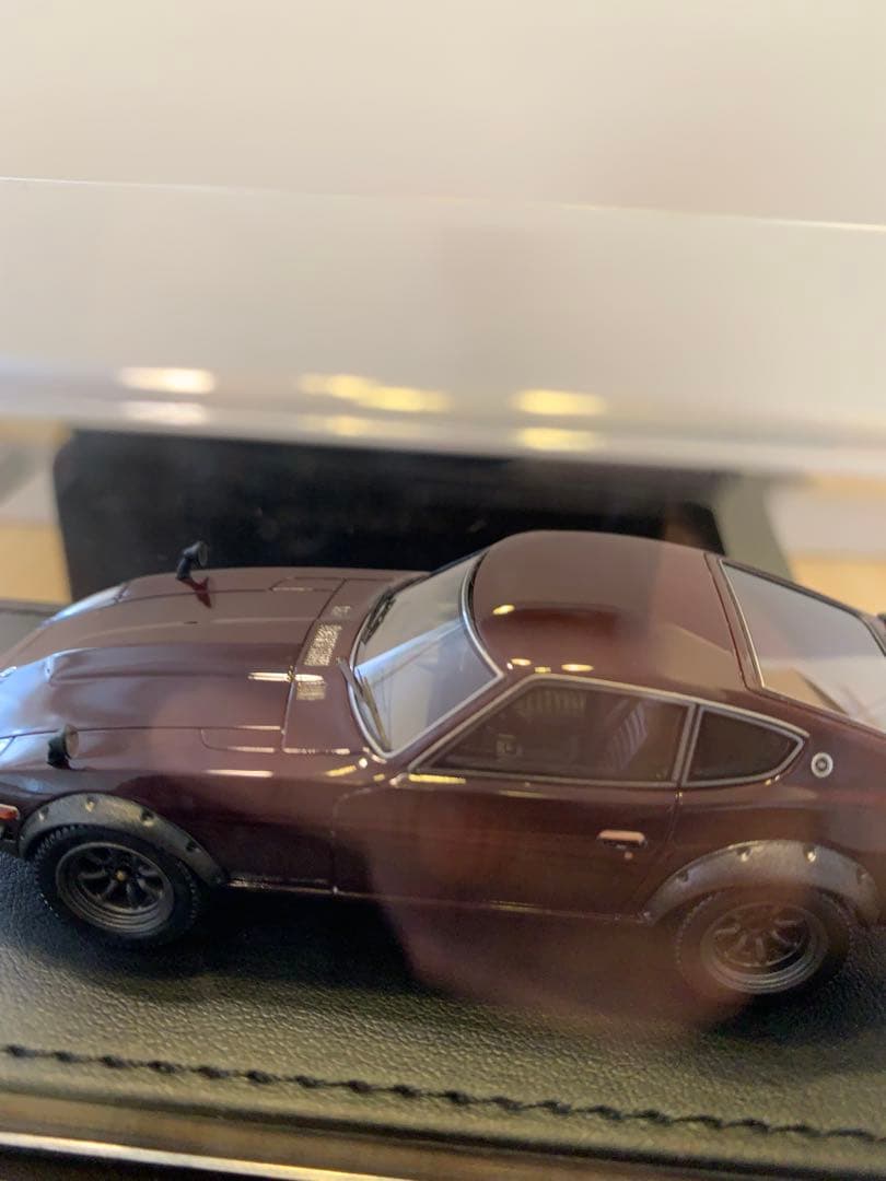 イグニッションモデル　1/43 フェアレディ　Z-G HS30 マルーン