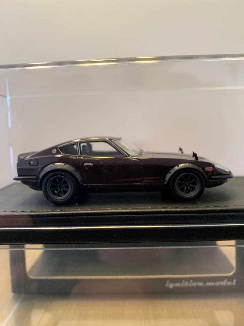 イグニッションモデル　1/43 フェアレディ　Z-G HS30 マルーン
