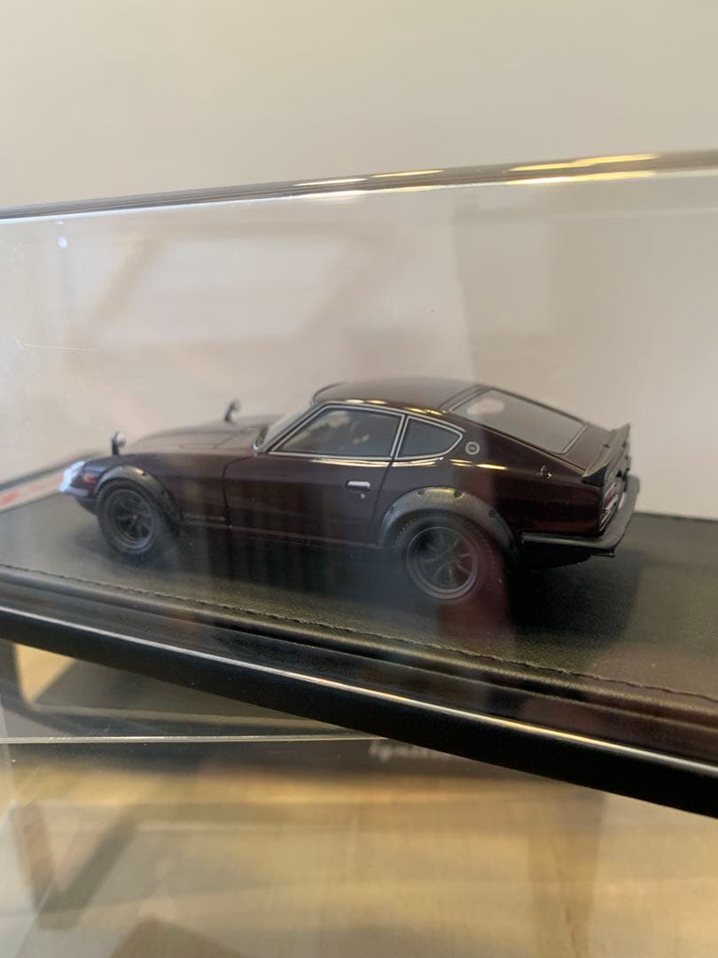イグニッションモデル　1/43 フェアレディ　Z-G HS30 マルーン
