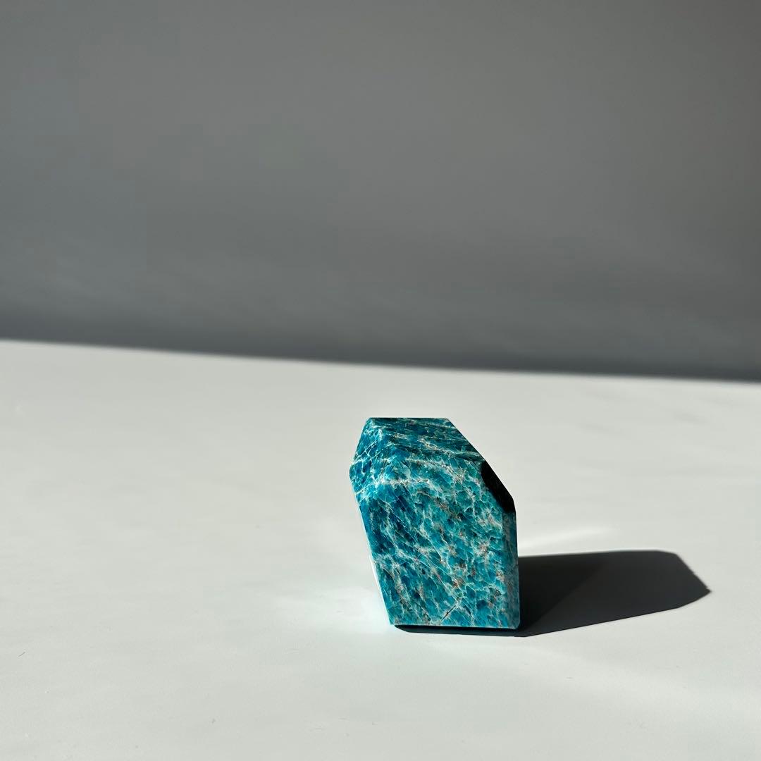 Blue apatite ブルーアパタイト 天然石 原石 パワーストーン