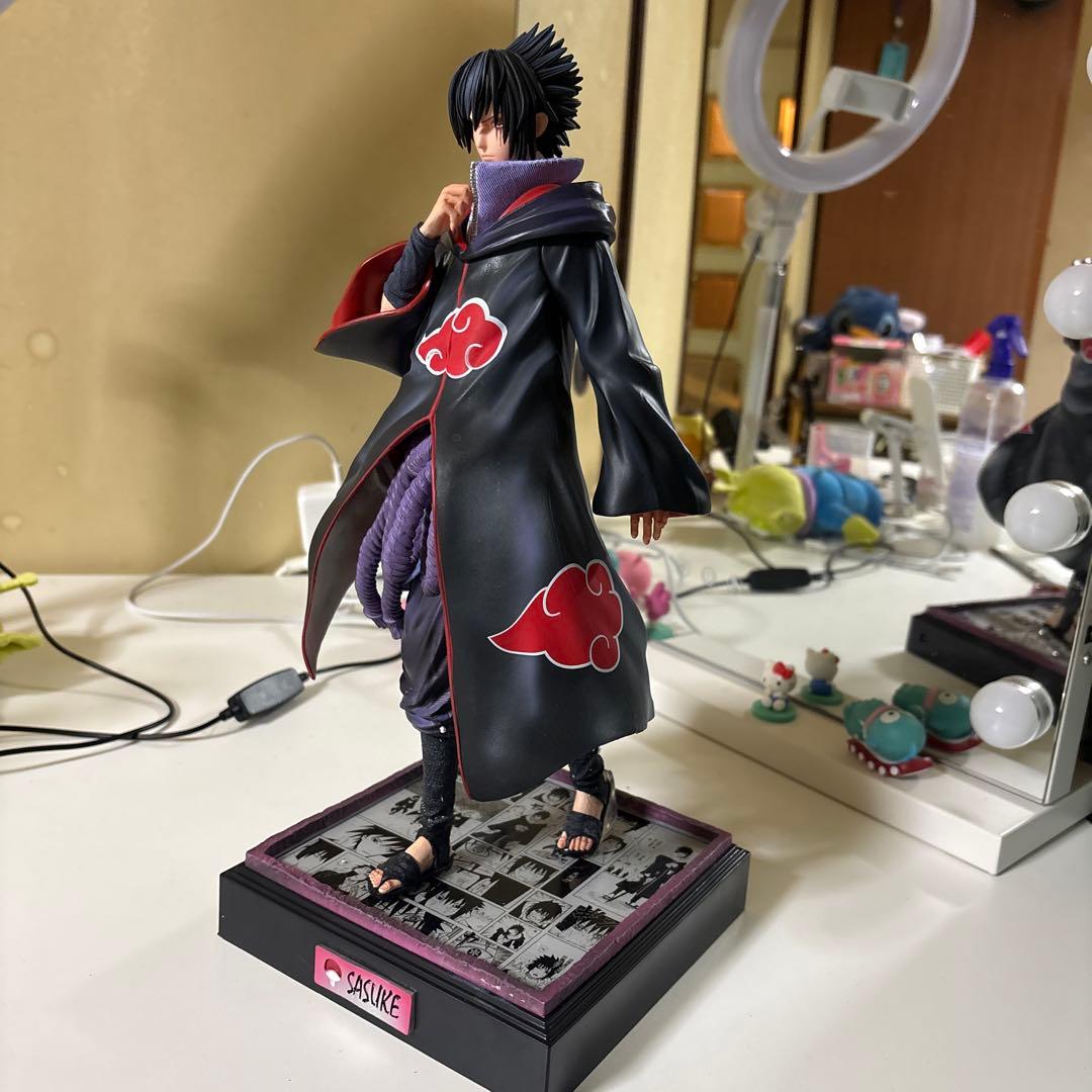 NARUTOナルト 暁 うちはサスケ フィギュア
